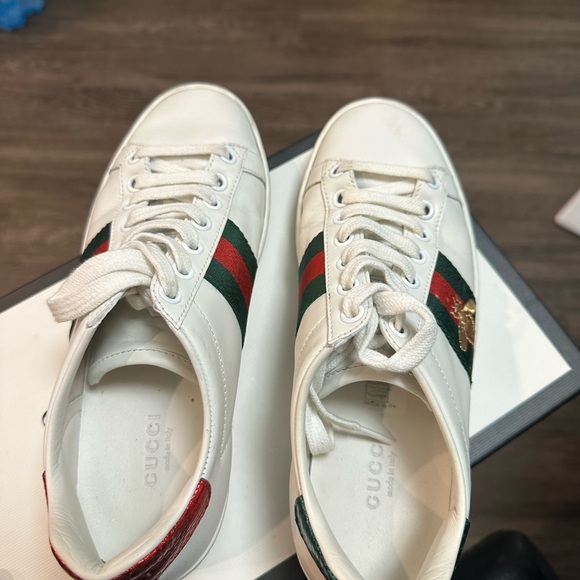 gucci shoes size 4.5 - Picture 8 of 8